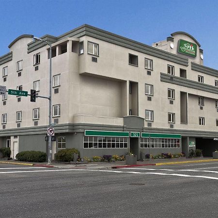 Guesthouse Inn & Suites Anchorage Inn Exterior foto
